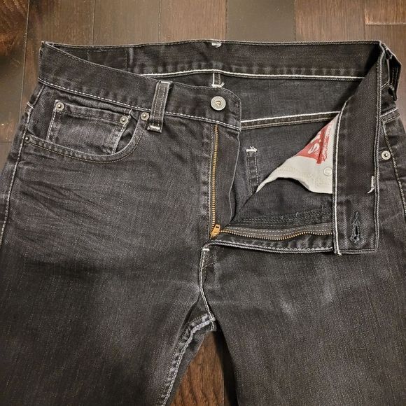 Vintage Levis 511 black straight leg jeans - Picture 3 of 7